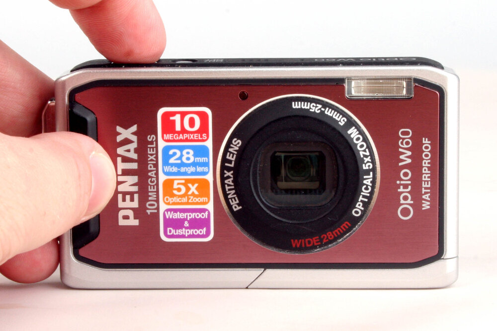 Pentaxoptiow60front_1701541839.jpg