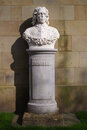 SMC Pentax-F 35-70mm f/3.5-4.5 - Statue Of Cromwell | 1/1250 sec | f/8 | ISO 400 | 40mm
